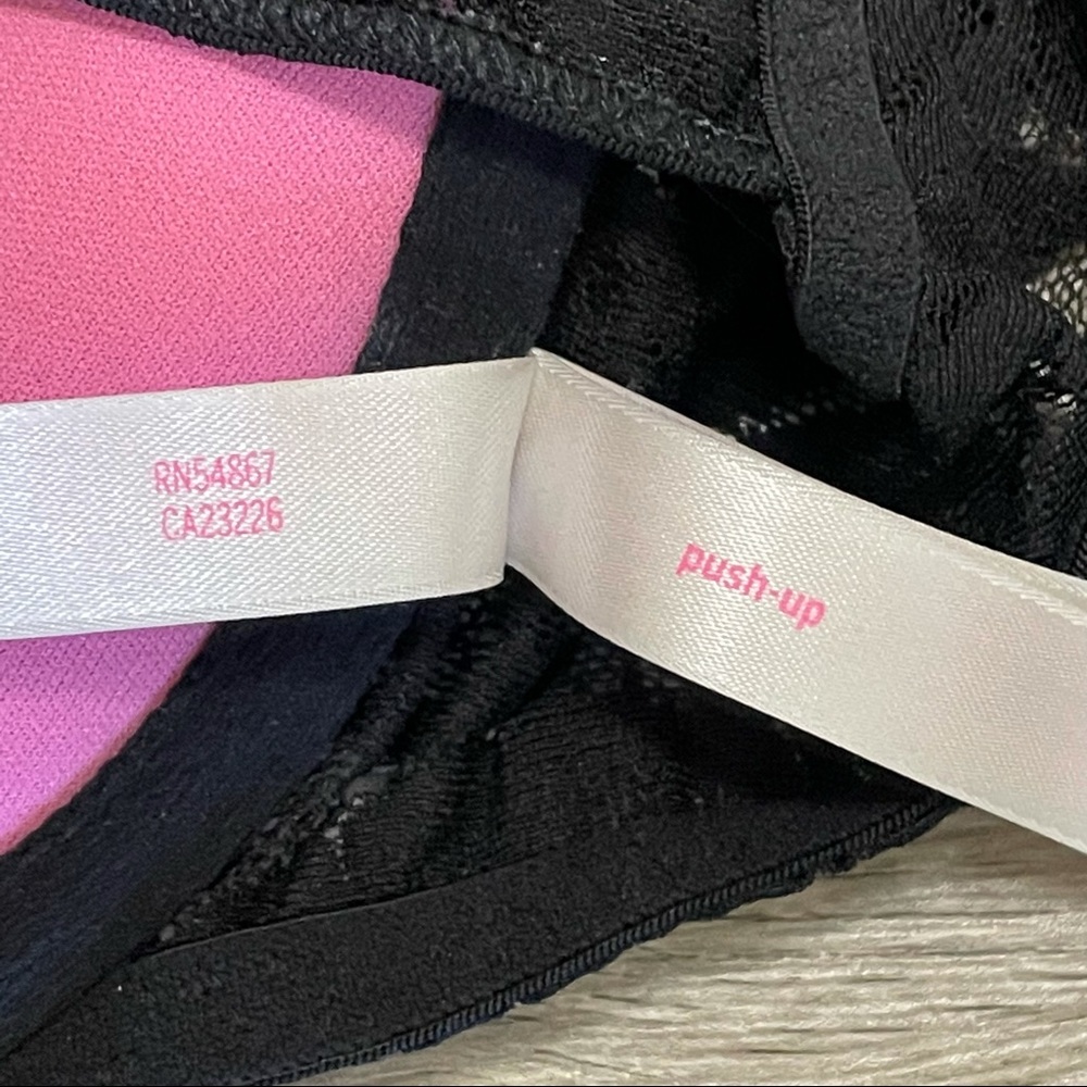 Victorias Secret PINK Lace over Push Up Padded Bra - Picture 7 of 7